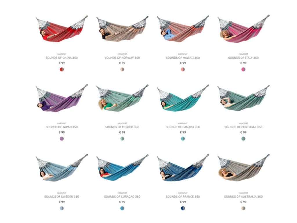 Overzicht van verschillende hangmatten in diverse kleuren en stijlen op een webshoppagina.